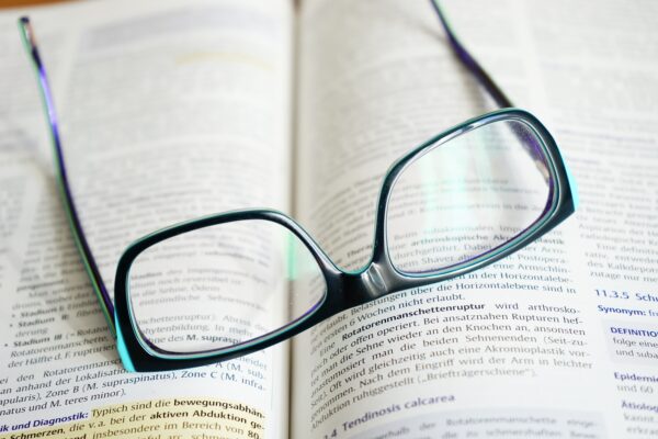 I Wear Bifocals, Will I Still Need Reading Glasses After LASIK? featured image
